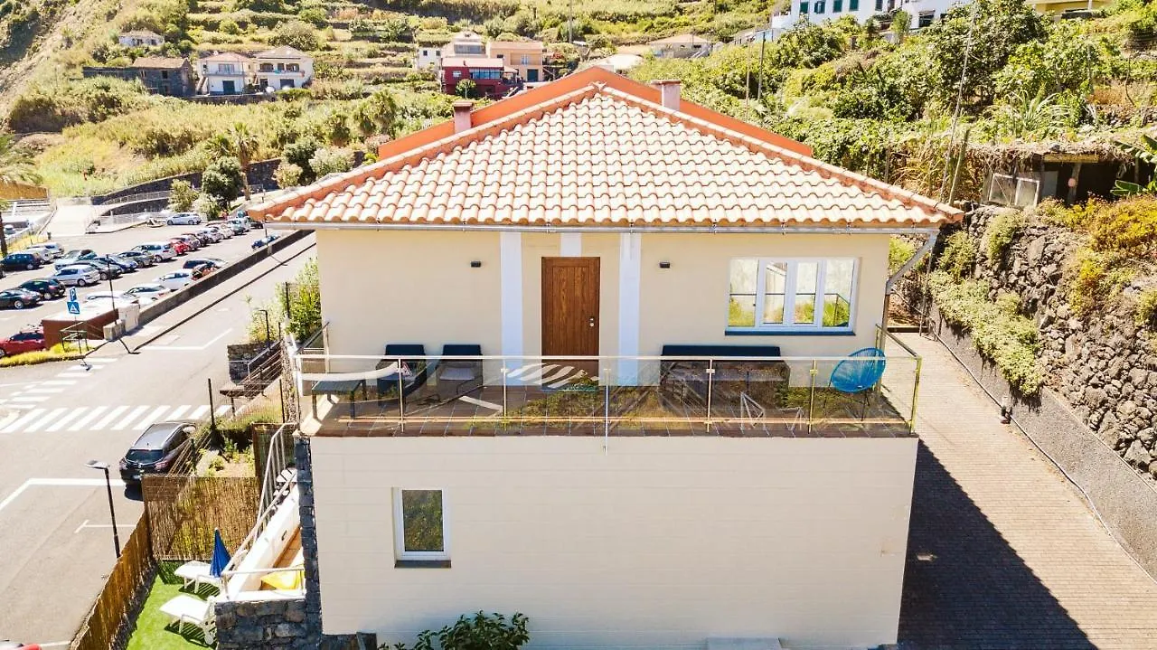 Villa Madeira Offline - Ponta Delgada